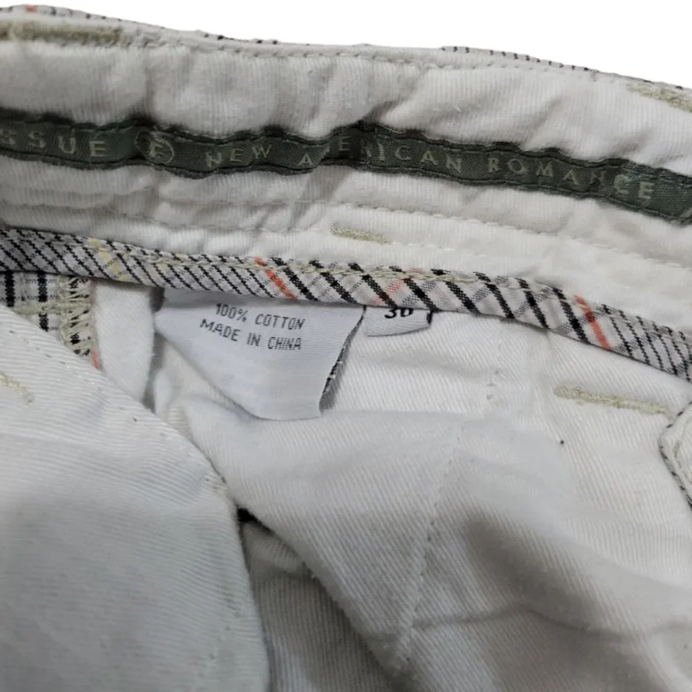 Tank Farm Shorts Size 30 W30